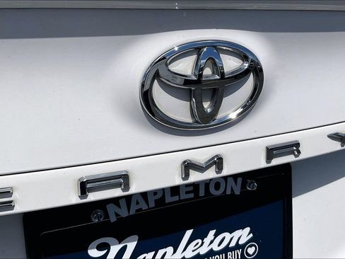 Used 2021 Toyota Camry SE AWD/4WD image 31