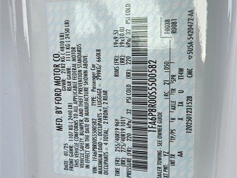 Used 2025 Ford Mustang Dark Horse image 16