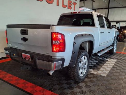 Used 2012 Chevrolet Silverado 2500 LTZ w/ Suspension Package, Off-Road AWD/4WD image 7