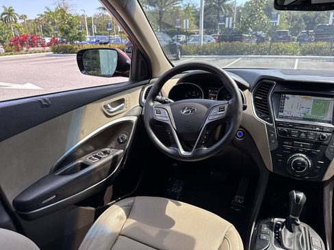 Used 2017 Hyundai Santa Fe Sport w/ 2.4L Tech Package 04 image 22