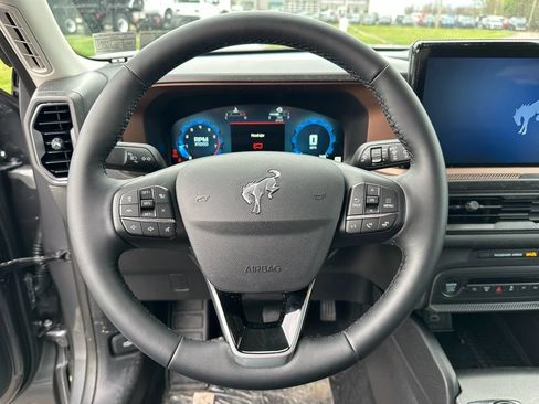 New 2025 Ford Bronco Sport Outer Banks w/ Outer Banks Tech Package+ AWD/4WD image 8