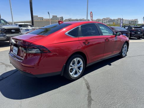 Used 2023 Honda Accord LX image 9