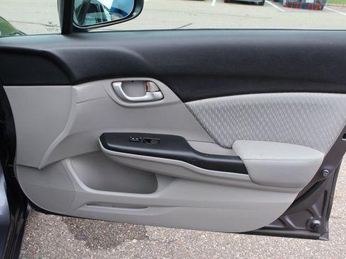 Used 2014 Honda Civic LX image 29