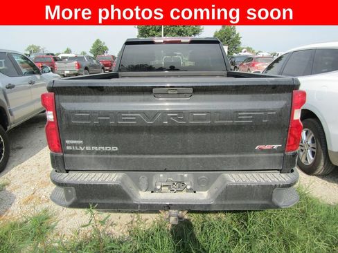 Used 2020 Chevrolet Silverado 1500 RST w/ RST 2.7L Value Package AWD/4WD image 4