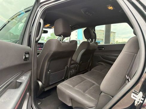 Used 2025 Dodge Durango GT RWD image 12