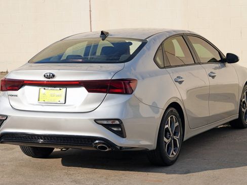 Used 2021 Kia Forte LXS FWD image 43