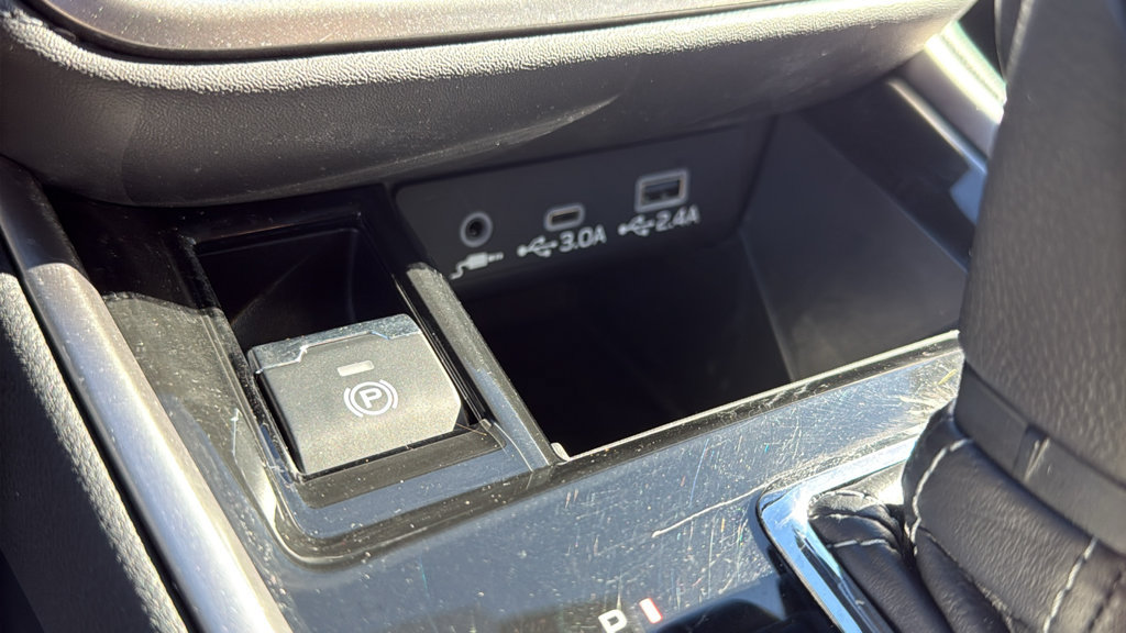 Certified 2025 Subaru Legacy Premium AWD/4WD image 20