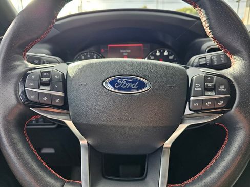 Used 2023 Ford Explorer ST-Line w/ Class IV Trailer Tow Package AWD/4WD image 28