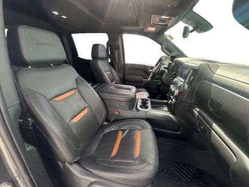 Used 2021 GMC Sierra 1500 AT4 w/ AT4 Value Package AWD/4WD image 16