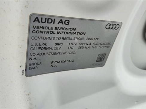 Used 2023 Audi e-tron S Prestige w/ Prestige Package image 62