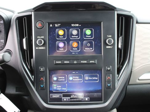 Used 2026 Subaru Forester Base image 21