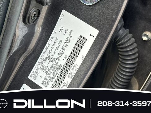 Used 2018 Toyota Tundra Platinum AWD/4WD image 26