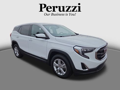 Used 2020 GMC Terrain SLE image 1