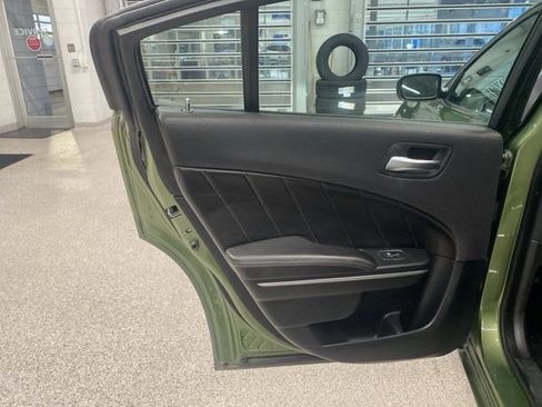 Used 2018 Dodge Charger GT image 33