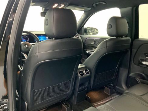 Certified 2021 Mercedes-Benz GLB 250 image 16