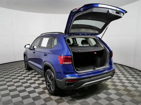 Certified 2023 Volkswagen Taos S FWD image 33