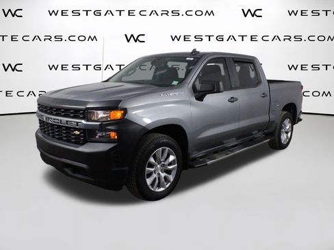 Used 2022 Chevrolet Silverado 1500 Custom w/ Safety Confidence Package image 1