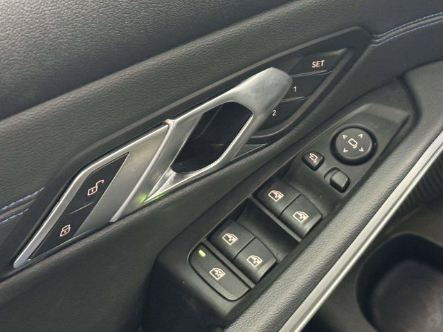 Used 2020 BMW 330i xDrive Sedan w/ M Sport Package AWD/4WD image 30