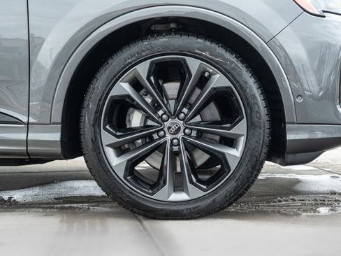 Used 2025 Audi Q7 3.0T Premium Plus w/ Premium Plus Package image 35