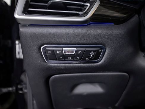 Used 2019 BMW X5 xDrive40i w/ M Sport Package AWD/4WD image 33
