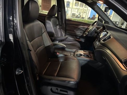 Used 2023 Honda Passport EX-L image 10