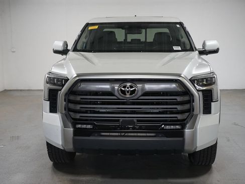 Used 2022 Toyota Tundra Limited AWD/4WD image 2