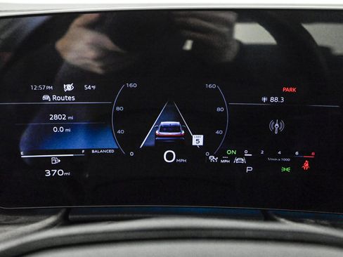 Certified 2025 Audi Q5 Premium Plus w/ Premium Plus image 11