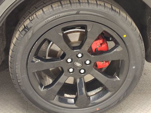 Used 2020 Ford Explorer ST w/ ST Street Pack image 31