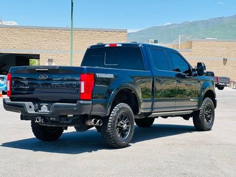 Used 2021 Ford F350 Lariat AWD/4WD image 9