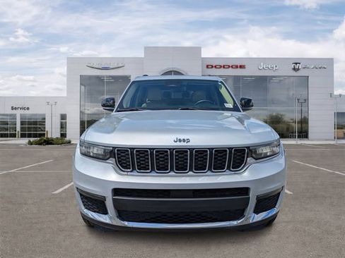 Certified 2021 Jeep Grand Cherokee L Limited RWD image 6