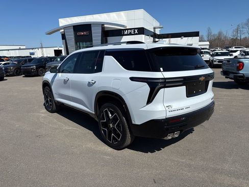 New 2026 Chevrolet Traverse High Country AWD/4WD image 3