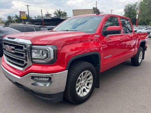 Used 2017 GMC Sierra 1500 SLE w/ Suspension Package, Off-Road AWD/4WD image 3