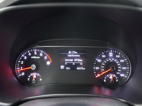 Used 2021 Kia Soul LX FWD image 19