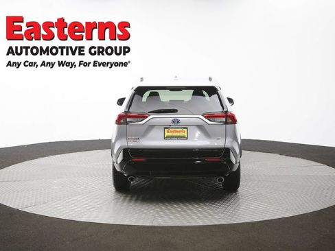 Used 2022 Toyota RAV4 SE AWD/4WD image 38