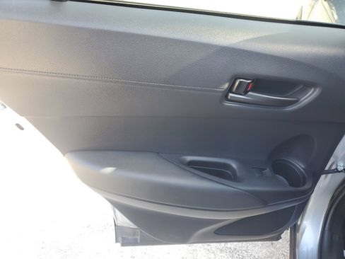 Used 2025 Toyota Corolla Cross LE image 14