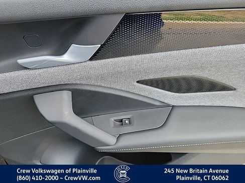 New 2025 Volkswagen Tiguan S image 31