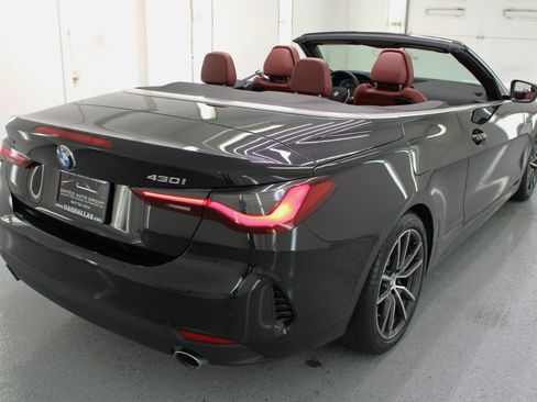 Used 2022 BMW 430i xDrive Convertible w/ Premium Package 2 image 9