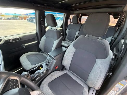 Used 2023 Ford Bronco 4-Door AWD/4WD image 16
