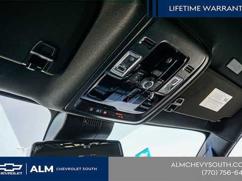 New 2026 Chevrolet Suburban Premier RWD image 63