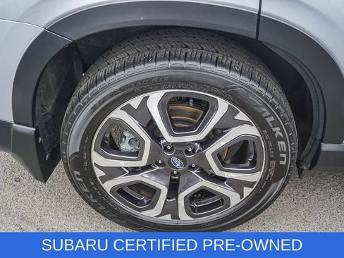 Used 2023 Subaru Ascent Touring AWD/4WD image 8