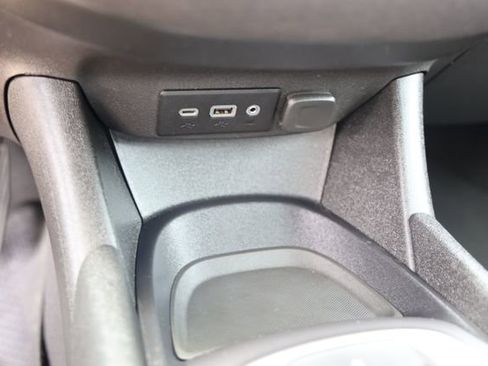 Used 2023 Chevrolet Malibu LS FWD image 20