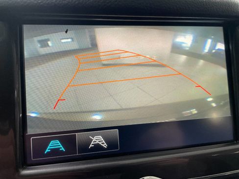 Used 2017 Chevrolet Cruze LT w/ Convenience Package image 31