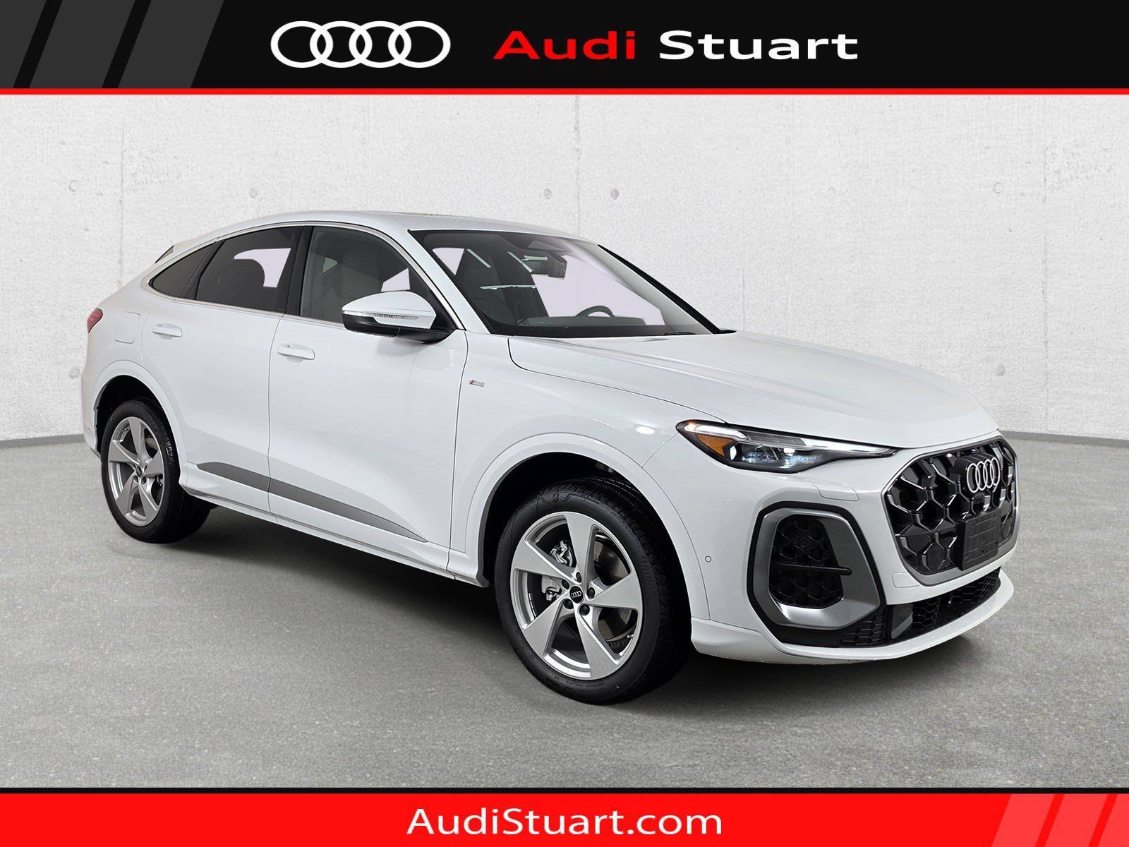 New 2026 Audi Q5 Premium Plus AWD/4WD 360° Tour