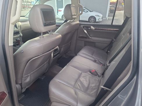Used 2011 Lexus GX 460 w/ Comfort Plus Pkg image 11