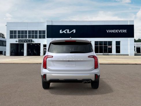 New 2025 Kia Telluride S image 5