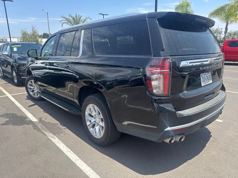 Used 2024 Chevrolet Suburban Premier AWD/4WD image 14