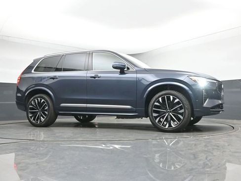 New 2026 Volvo XC90 B6 Plus AWD/4WD image 38