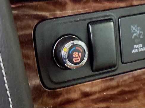 Used 2018 Nissan Armada Platinum w/ Captain Seat Package image 23