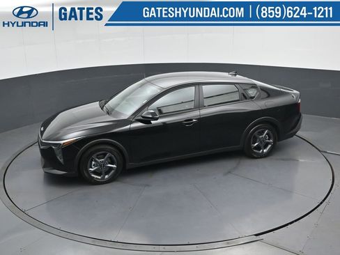 Used 2025 Kia K4 FWD image 50
