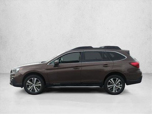 Used 2019 Subaru Outback 3.6R Limited image 8